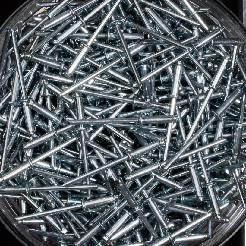 500 rivets standards à acier/acier à tête plate à Ø3,2x12mm - SCELL-IT - SD3212