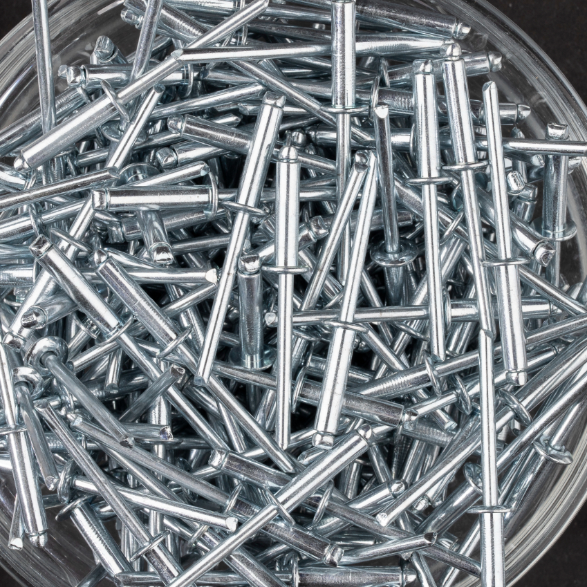 250 rivets standards à acier/acier à tête plate à Ø4x16mm - SCELL-IT - SD4016