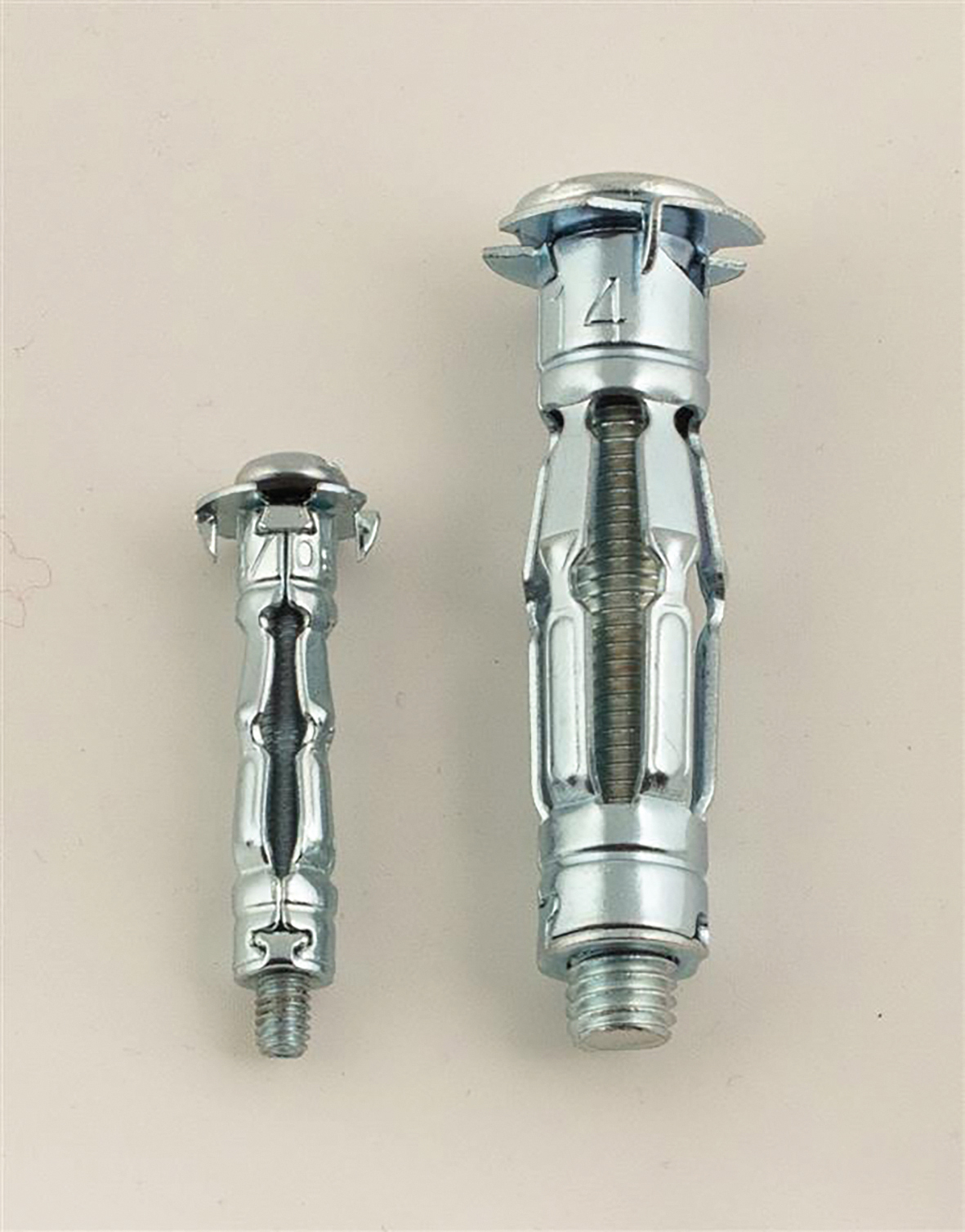 50 chevilles corps creux acier zingué - M4x60mm - SCELL-IT - 4XL-MT