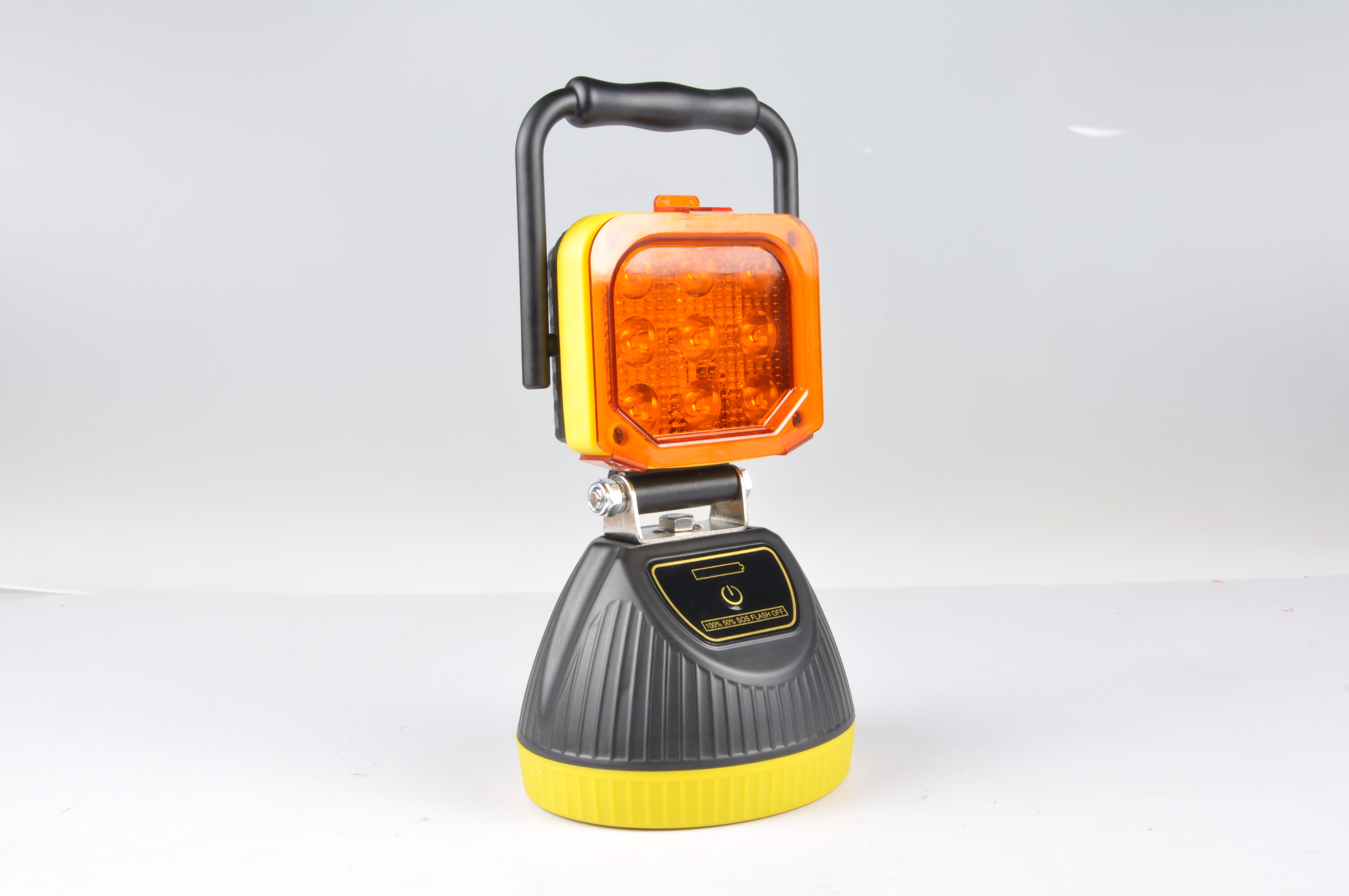 PROJECTEUR DE TRAVAIL AIMANTÉ RECHARGEABLE SYDNEY 27 W LED LEDWORK - LWK0033