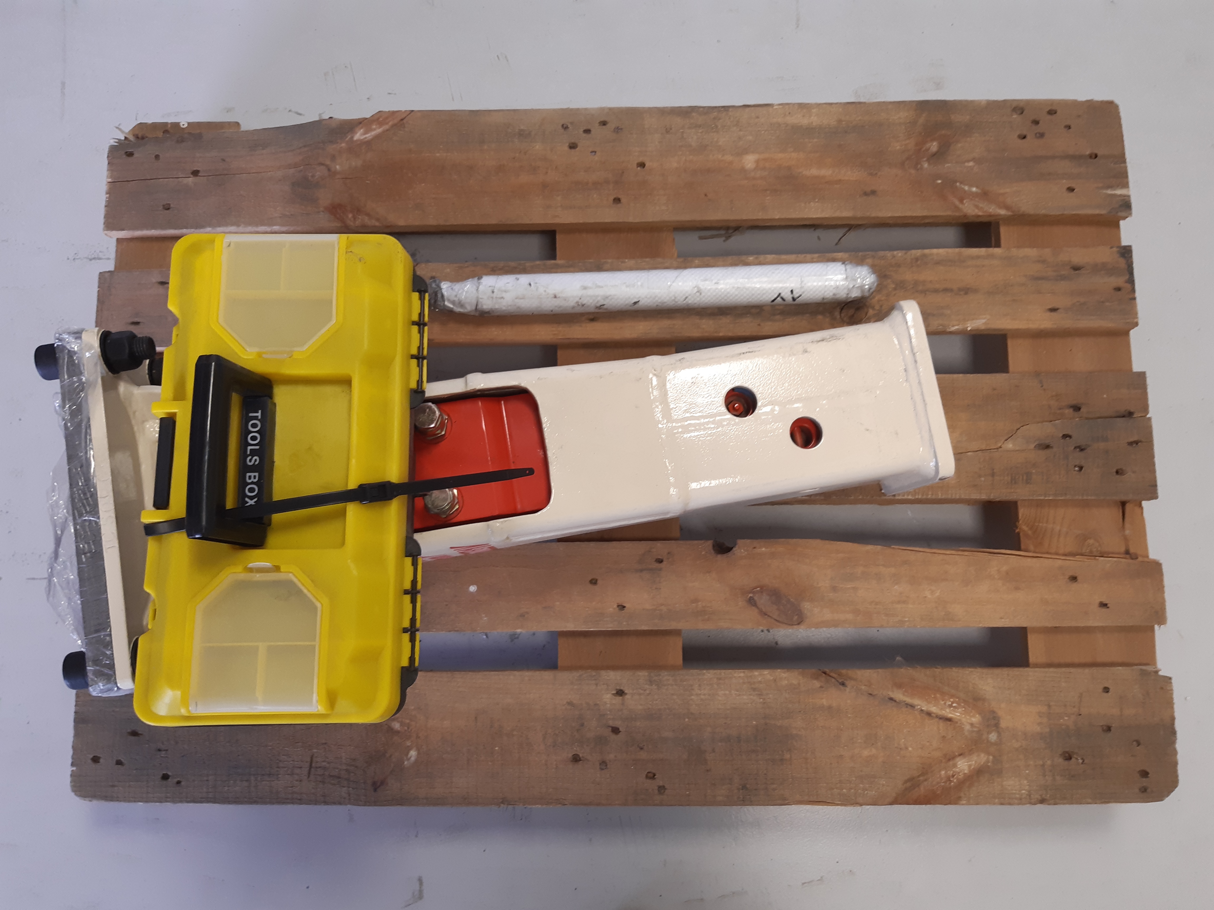 Brise roche hydraulique pour porteur de 1-2.5t - tmg1v TECMAN