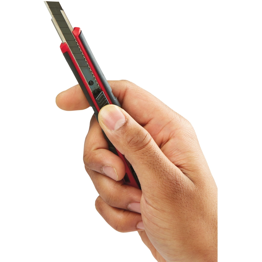 Cutter à lame sécable 9 MM MILWAUKEE ACCESSOIRES - 48221960