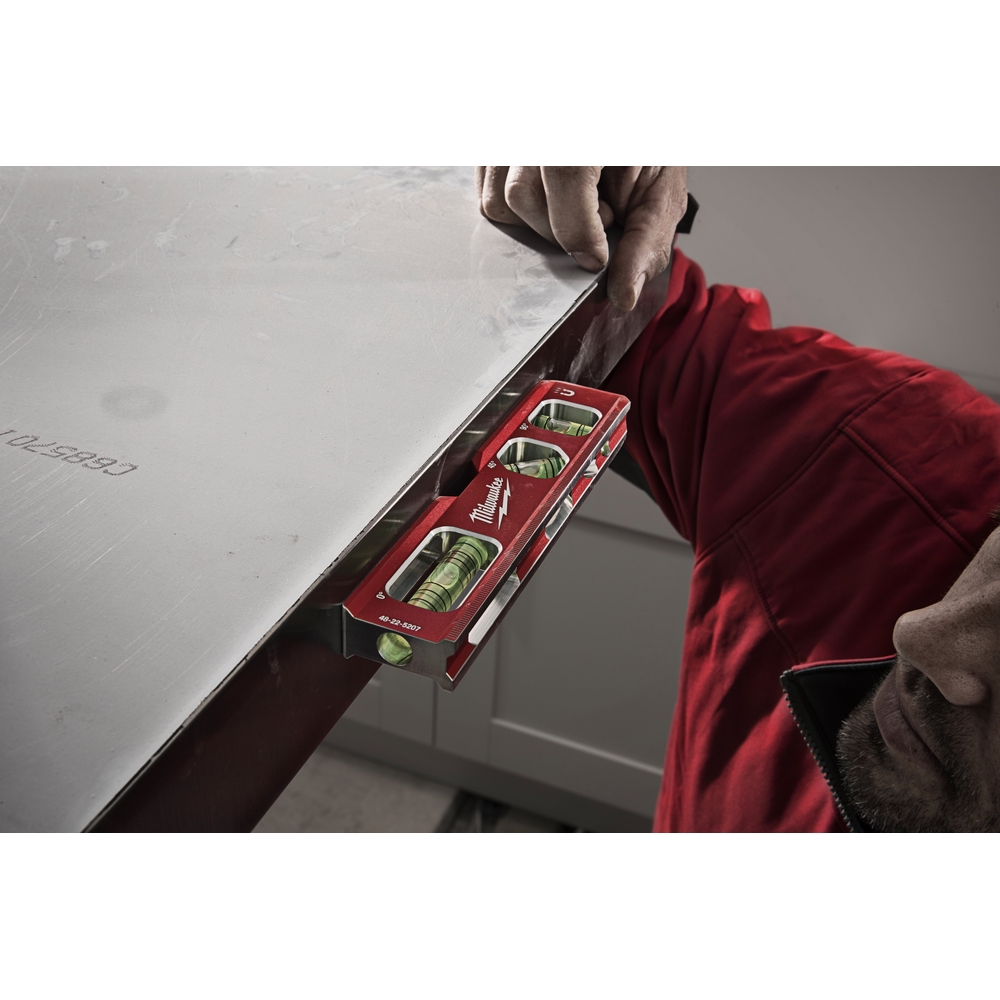 NIVEAU MILWAUKEE BILLET TORPEDO 17CM MAGNÉTIQUE - 4932459097