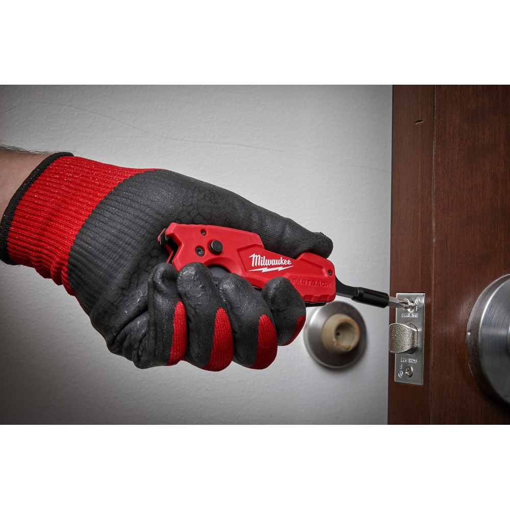 Cutter MILWAUKEE FASTBACK TM 6 EN 1 - 4932478559