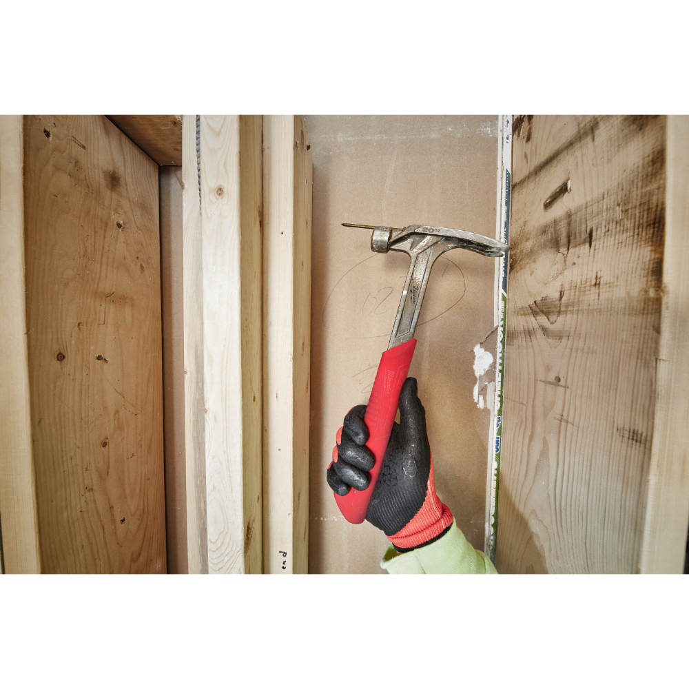 MARTEAU ARRACHE-CLOUS SHOCKSHIELD 570G MILWAUKEE - 4932478654