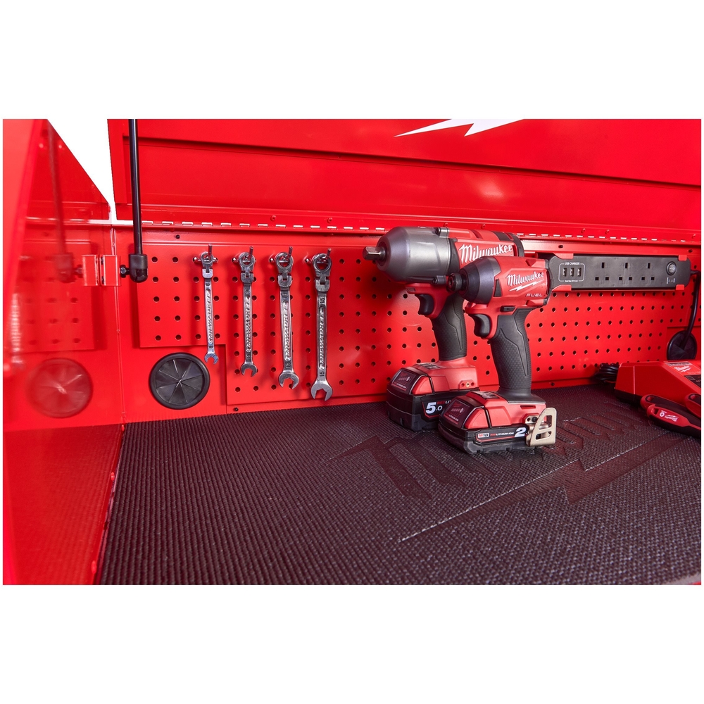 Chariot de travail Milwaukee SRC46-1 Servante 10 tiroirs grande capacité 46' / 117 cm- 4932478852