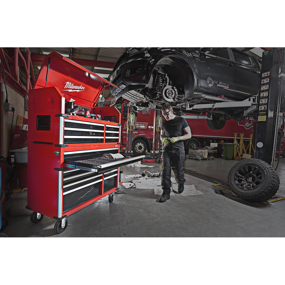 Coffre de rangement supérieur Milwaukee STC46-1 46˝ / 117 cm en acier à 6 tiroirs grande capacité 4932478854