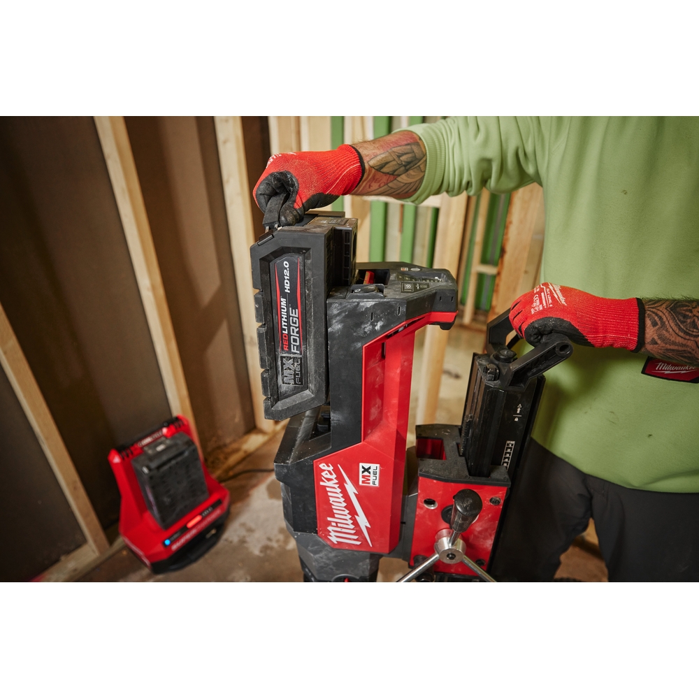 Batterie FORGE 12.0Ah MX FUEL MILWAUKEE 4932492128