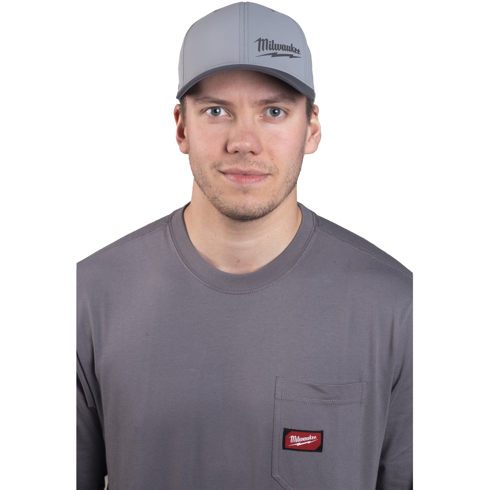 CASQUETTE BASEBALL PERF GRIS FONCE L/XL - Blister MILWAUKEE EPI - 4932493104