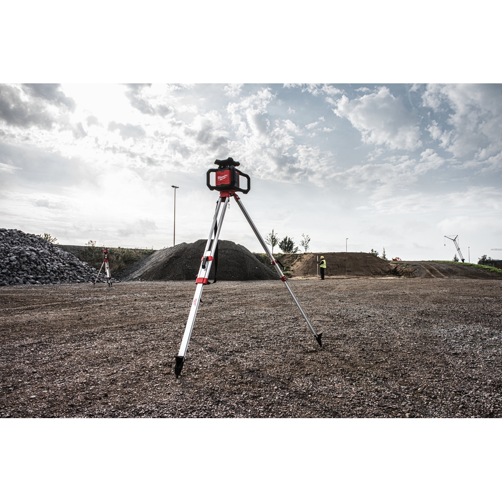 TRÉPIED 1,6 M POUR LASER MILWAUKEE - TRP160 - 4932493199