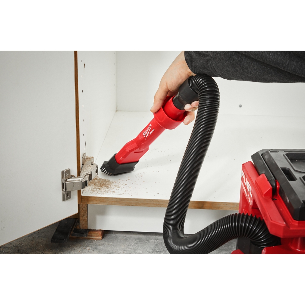 SYSTÈME ATTACHEMENT ASPIRATEUR 18 VOLTS AT-3 MILWAUKEE - 4932498012