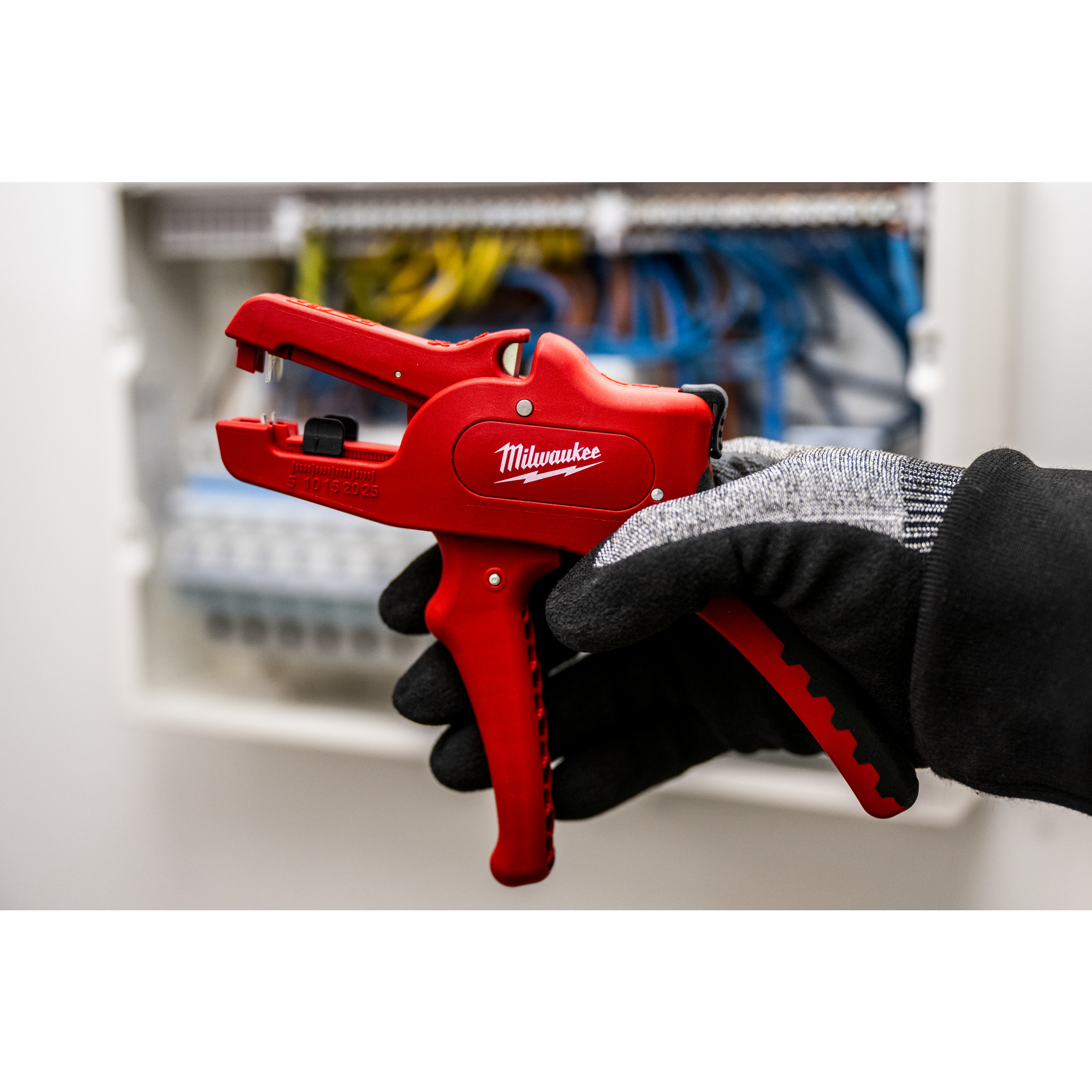 PINCES A DENUDER - MILWAUKEE - 4932498268