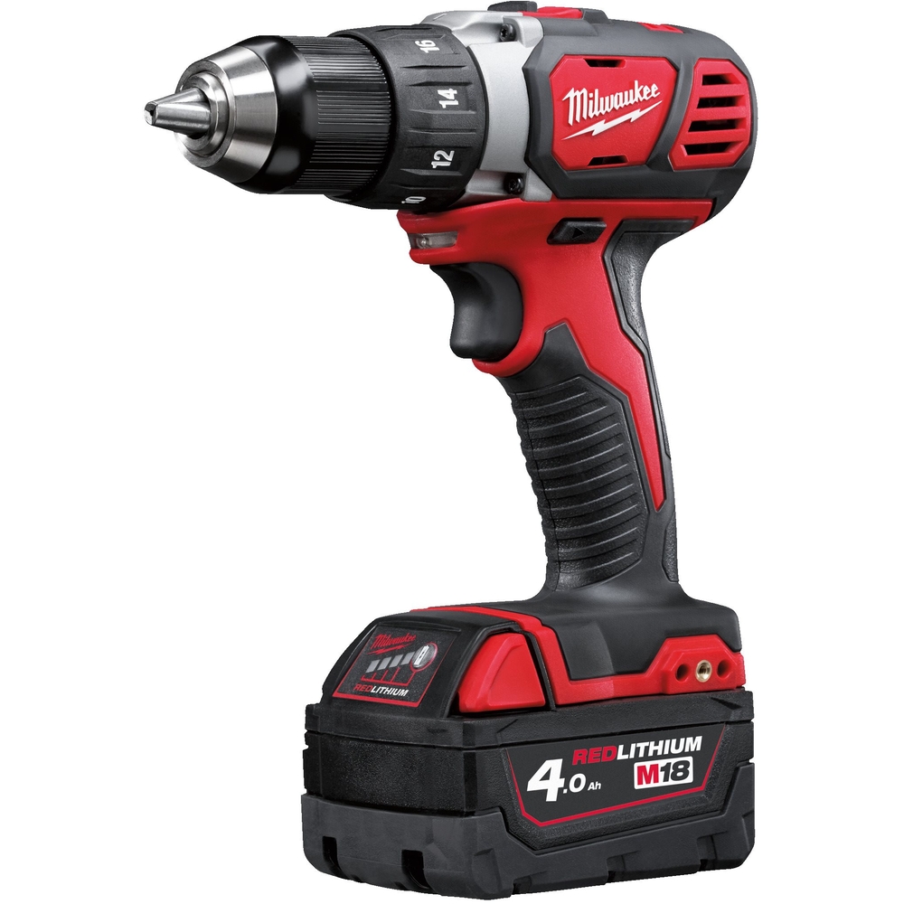 Perceuse visseuse compacte 18V MILWAUKEE avec batteries 4 Ah 60 Nm M18 BDD-402C - 4933443565