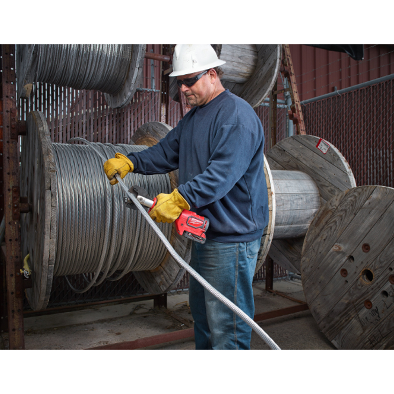 Coupe Câble Hydraulique FORCE LOGIC one-key 18V 2,0 ah - 35mm - MILWAUKEE - 4933464306