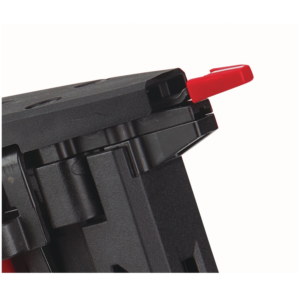 Agrafeuse de finition, 18v, 2ah. 2 batteries, chargeur m18 fncs18gs-202x MILWAUKEE - 4933471940