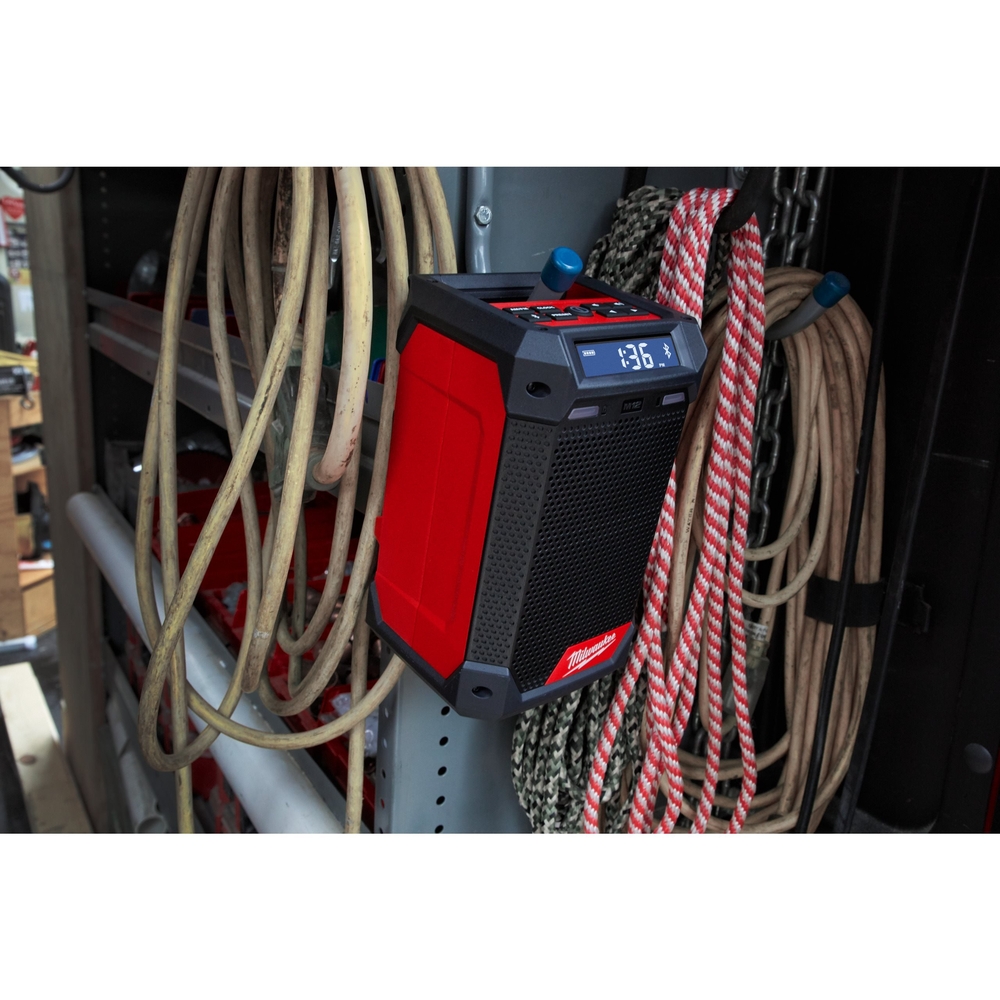 RADIO CHARGEUR MILWAUKEE M12 RCDAB+-0 4933472114