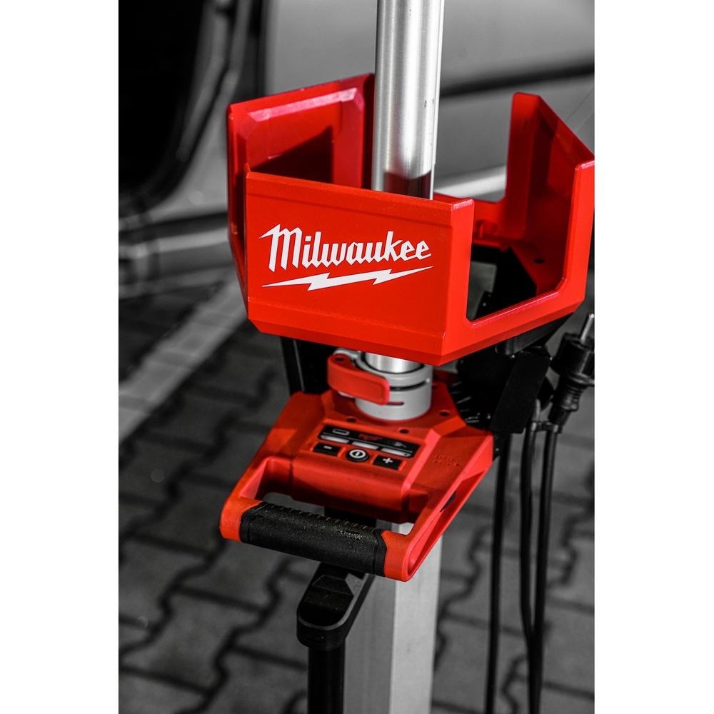 Projecteur de chantier 6000 lumens MILWAUKEE M18 hosalc-0 sans batterie - 4933478116