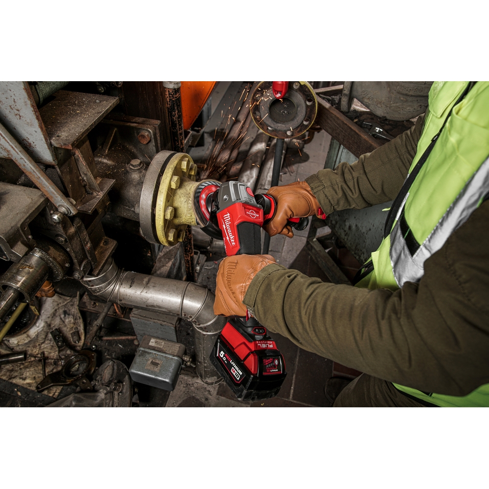 MEULEUSE 125MM MILWAUKEE M18 FUEL AVEC FREIN SANS BATTERIE 4933478437