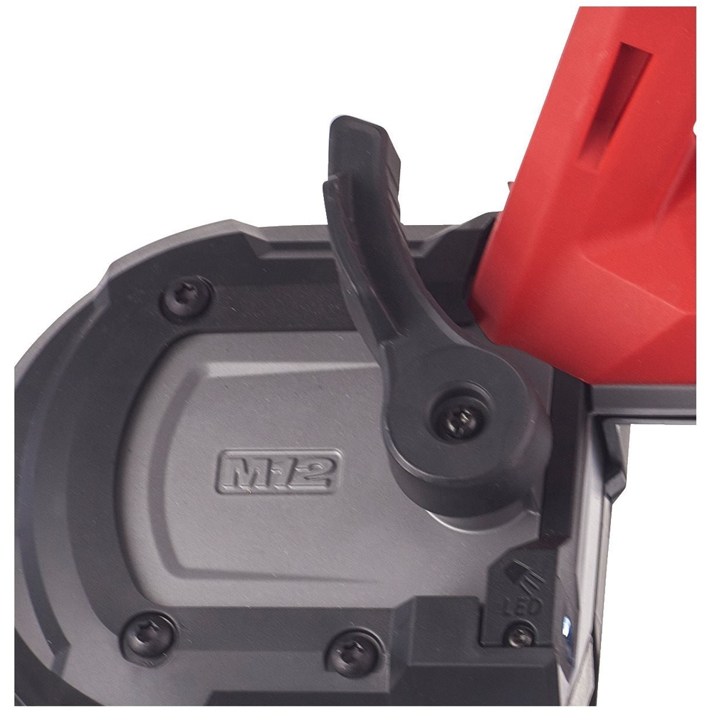 Scie a ruban fuel, capacité 64mm, 12v, 4ah MILWAUKEE - 4933478441