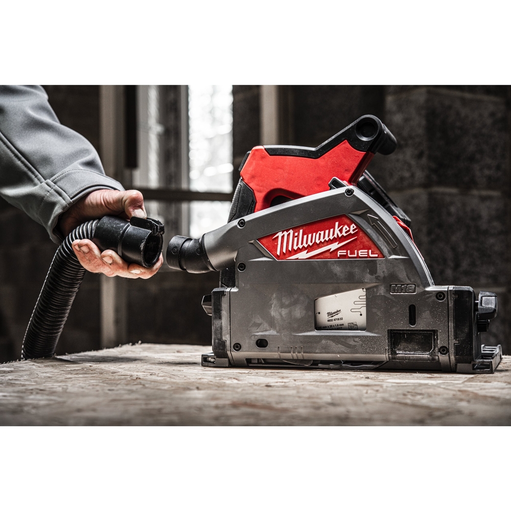 Scie plongeante MILWAUKEE 55mm 18V batterie 5.5Ah FPS55-552P avec PACKOUT 4933478778