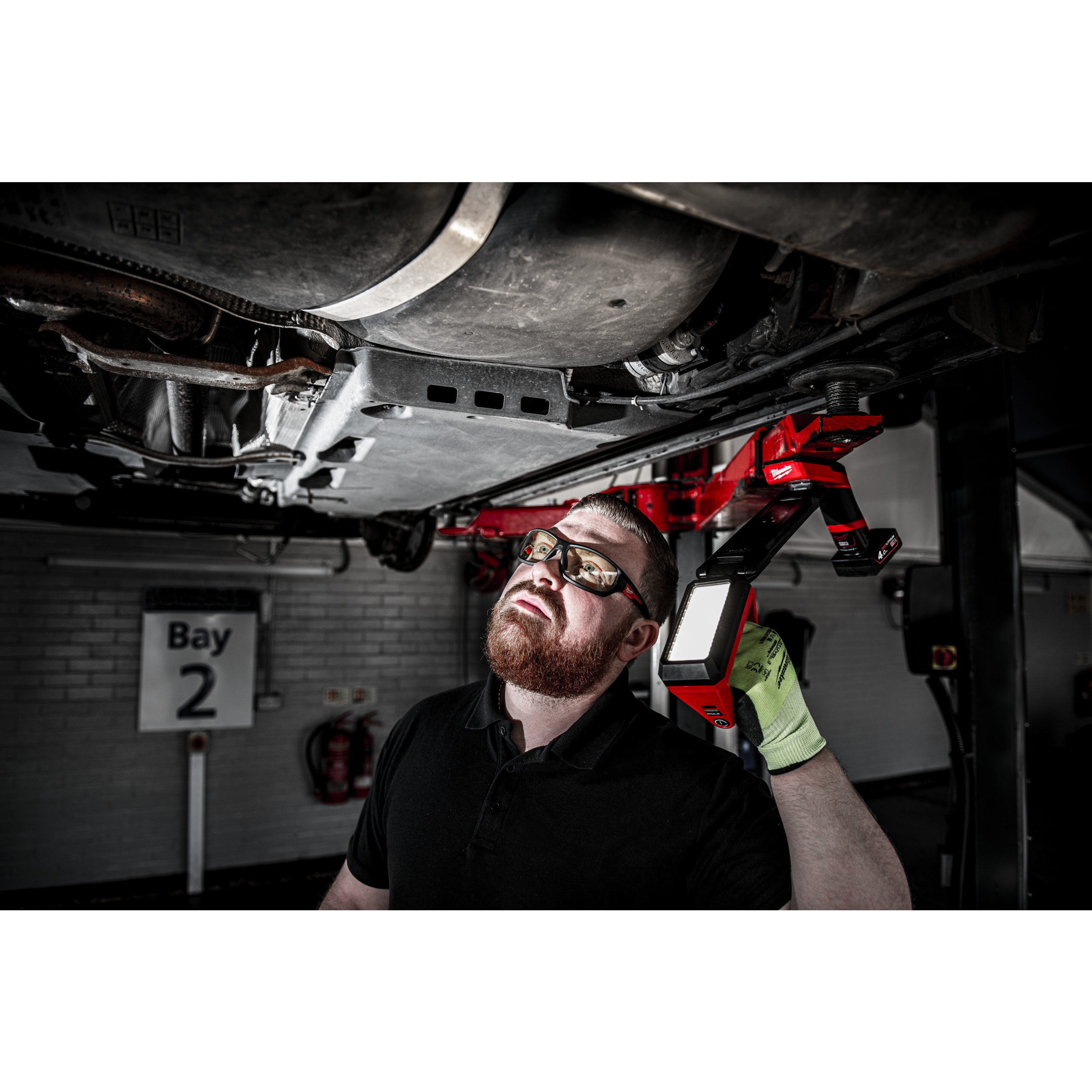 Lampe d'inspection directionnelle MILWAUKEE M12 UCL-0 12V, 1200 Lumens - 4933478868