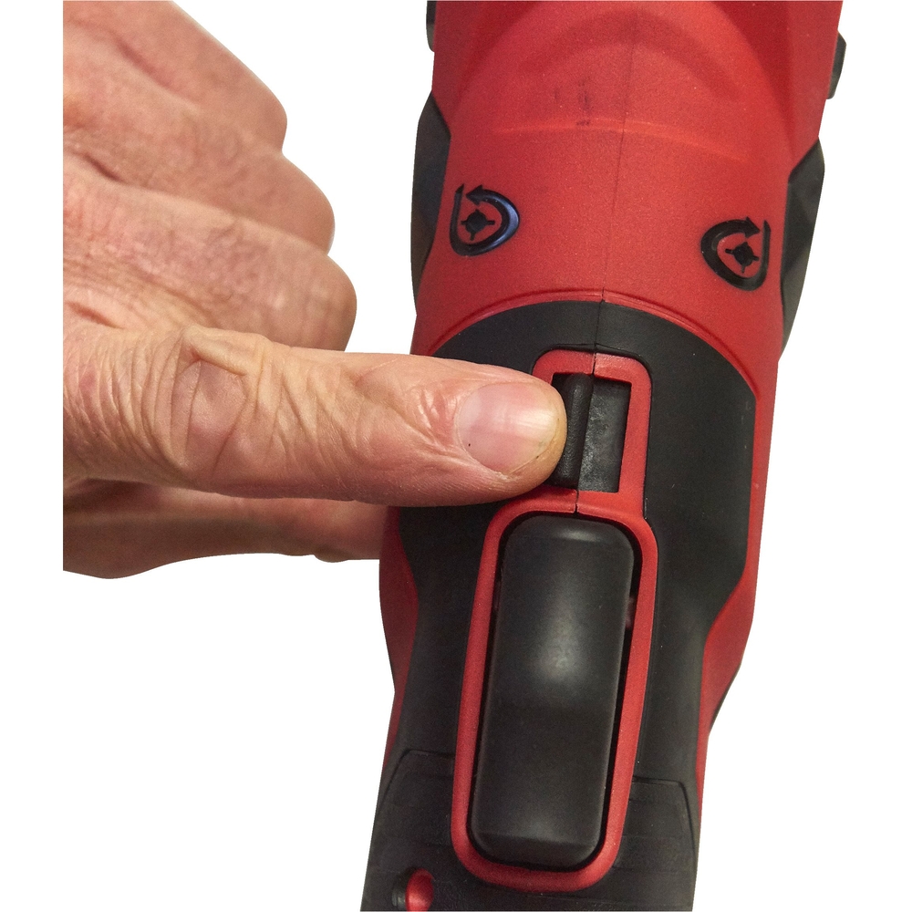Coupe-tube MILWAUKEE M12 PCSS-202C 12V pour acier inoxydable / acier galvanisé et cuivre, 2Ah , Coffret - 4933479242