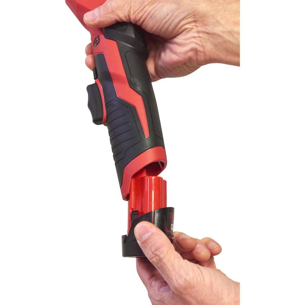 Coupe-tube MILWAUKEE M12 PCSS-202C 12V pour acier inoxydable / acier galvanisé et cuivre, 2Ah , Coffret - 4933479242