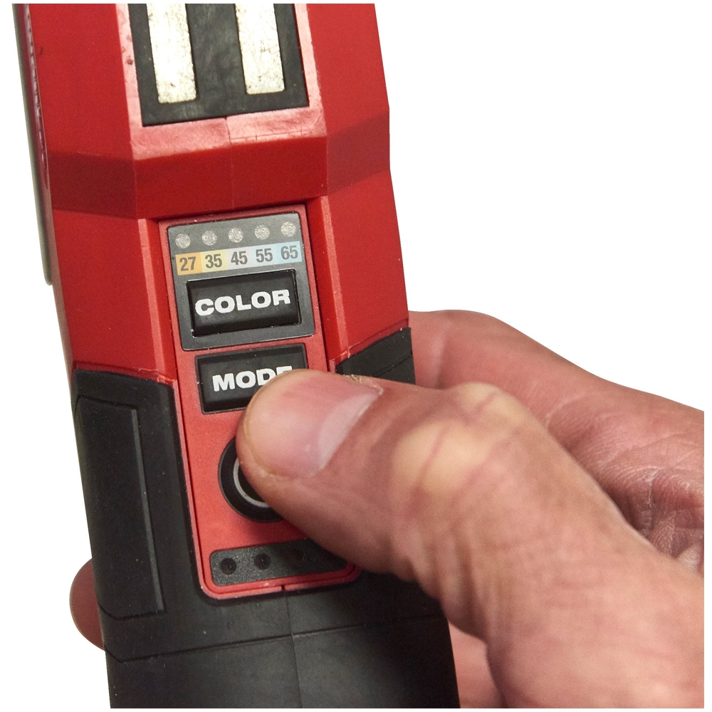 Lampe de travail magnétique MILWAUKEE M12 CML-401 avec tête pivotante, 12V, 1000 Lumens - 4933479366