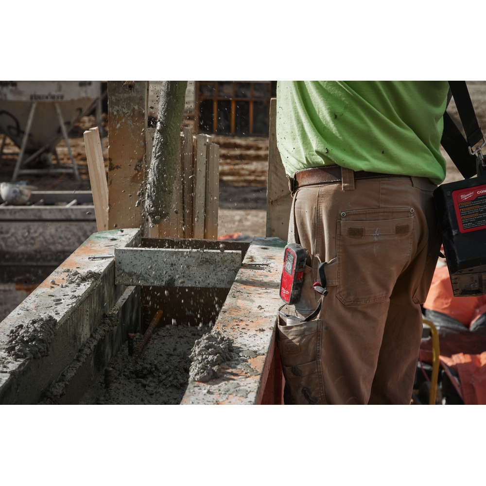 Aiguille vibrante compacte sans batterie MILWAUKEE - 4933479607