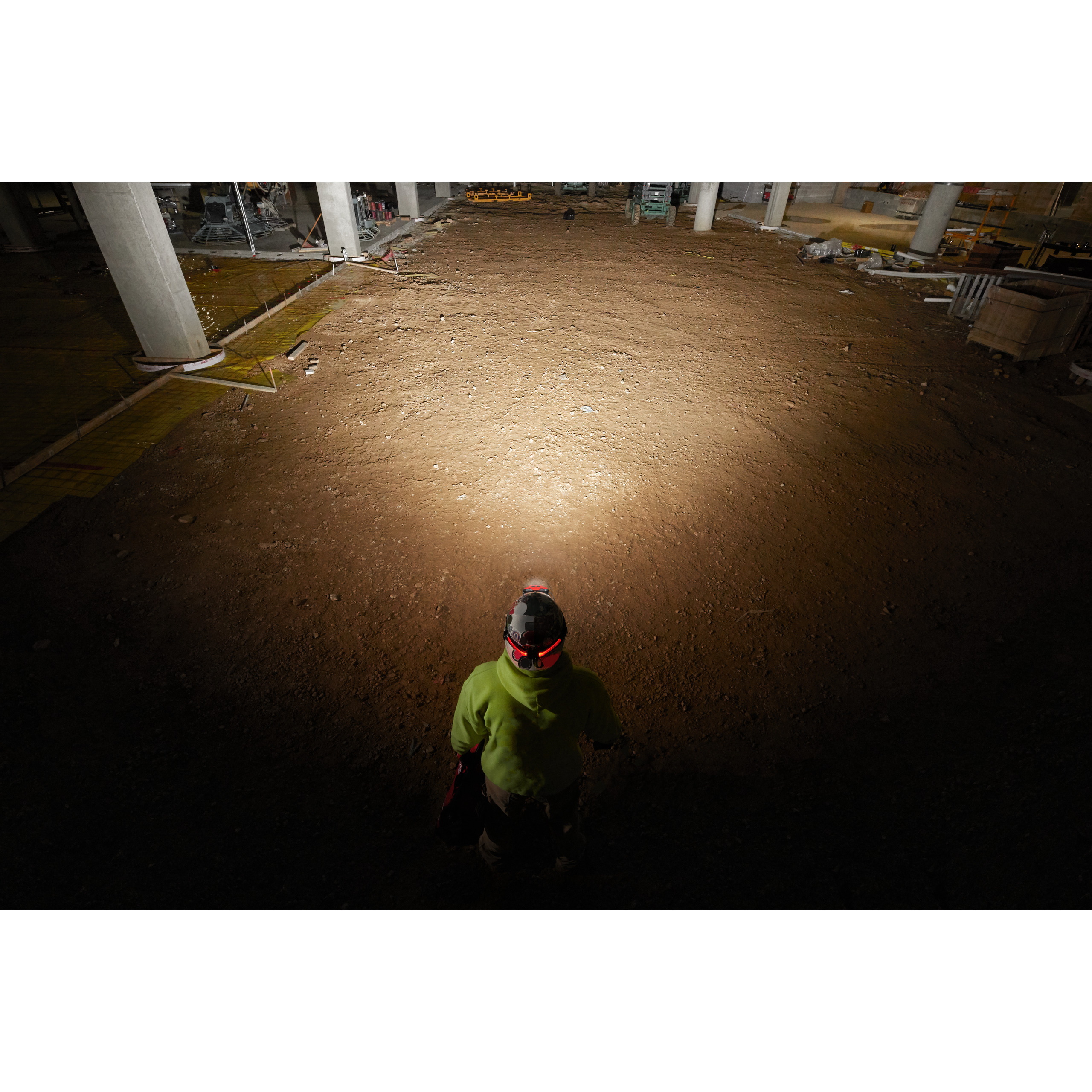 Lampe frontale MILWAUKEE L4 HL-VIS-301 4V, 600 lumens - 4933479768