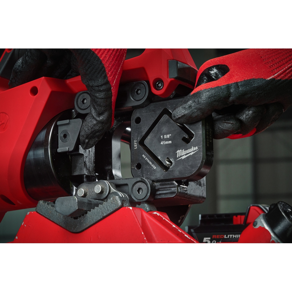 Cisaille pour profilés métalliques M18 STSO-0B MILWAUKEE - 4933492097