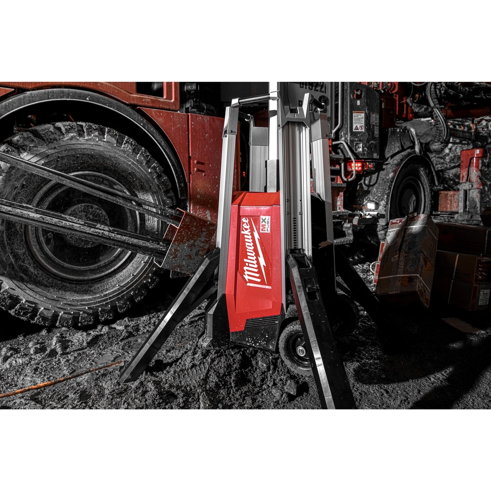 TOUR D'ECLAIRAGE DE CHANTIER MX FUEL MXF TL-0 - MILWAUKEE - 4933492340