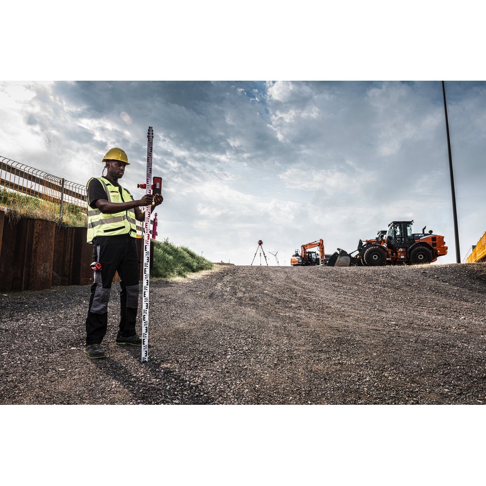 Laser rotatif Milwaukee M18 ONE-KEY rouge double pente H/V 1200 m RLOHV1200-501C 4933493204