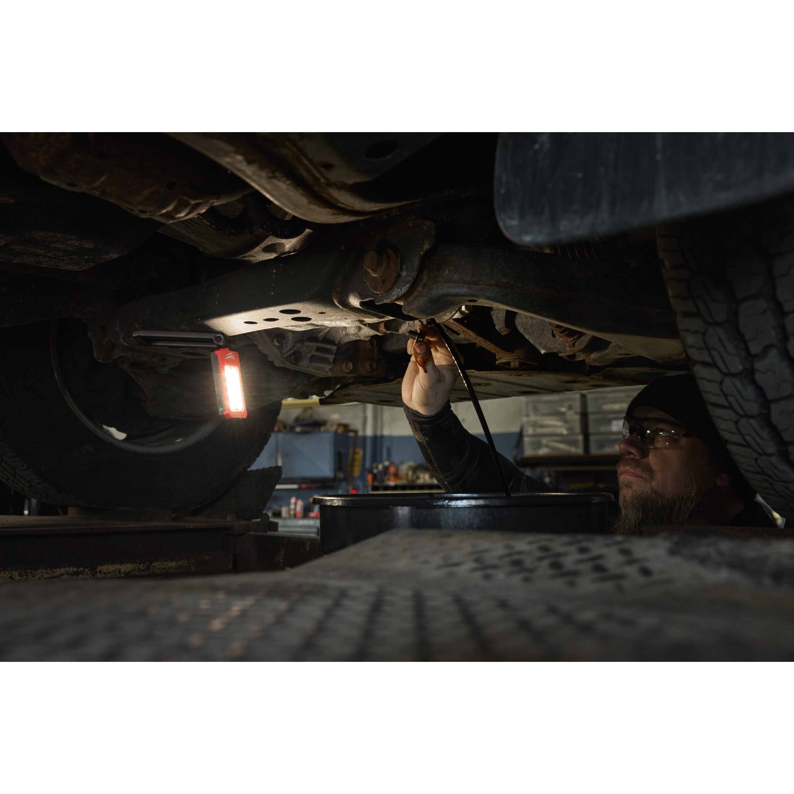 LAMPE DE TRAVAIL RECHARGEABLE IR FFL - MILWAUKEE - 4933493528