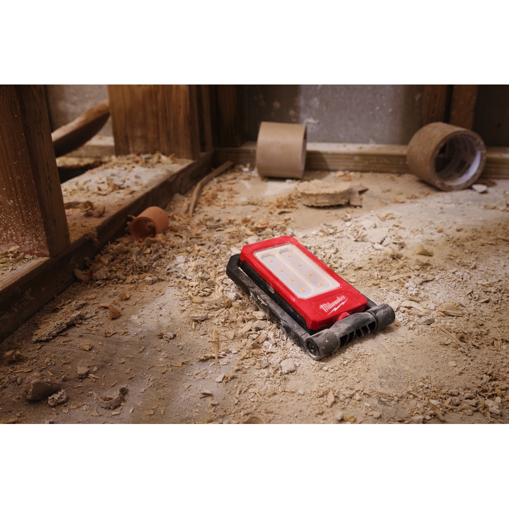LAMPE DE TRAVAIL RECHARGEABLE IR FFL - MILWAUKEE - 4933493528