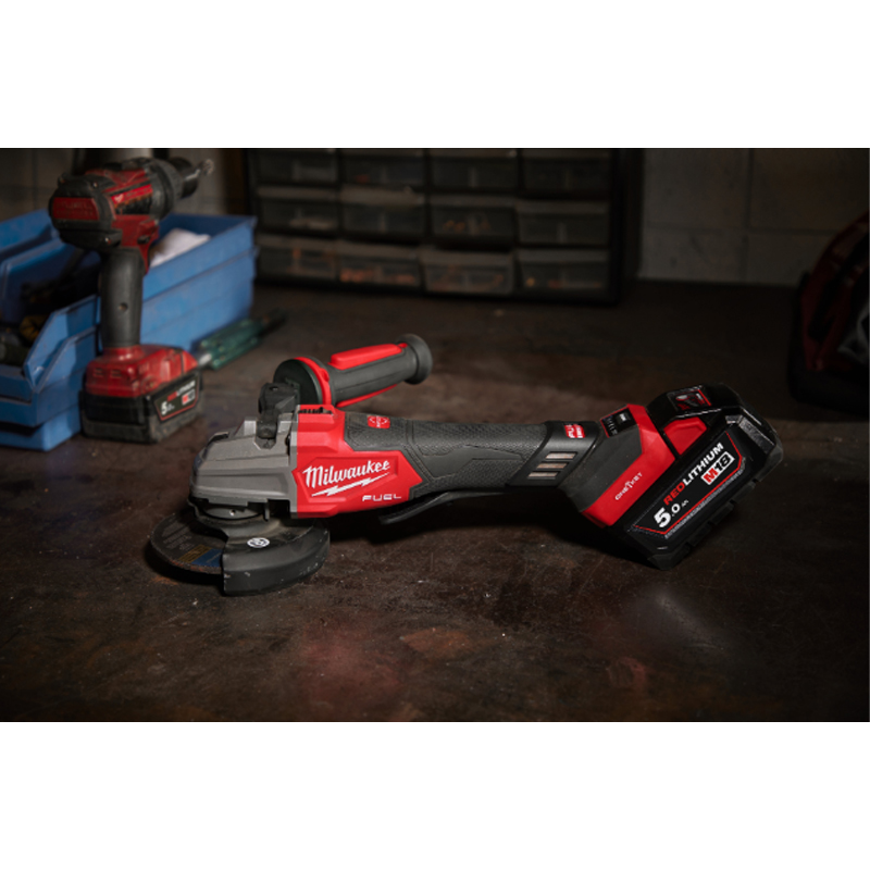 MEULEUSE D'ANGLE SÉCURITAIRE 125MM 18 VOLTS FUEL M18 FSAGSVO125X-502X - MILWAUKEE - 4933493553