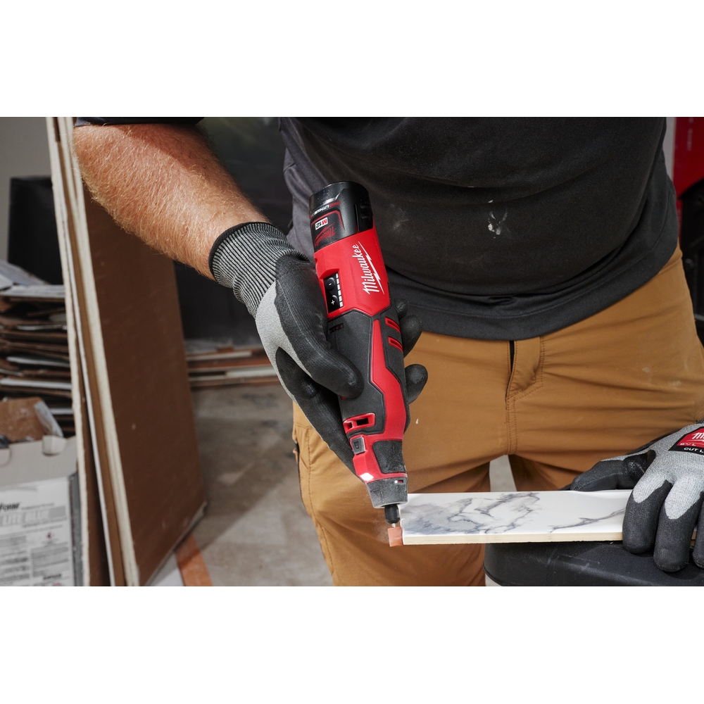 MEULEUSE DROITE 12 VOLTS - M12 BLROT-0 M12 BLROT-0 - MILWAUKEE - 4933493591