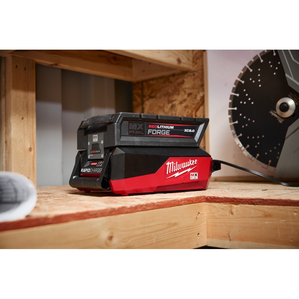 CHARGEUR MX FUEL MXF FC - MILWAUKEE - 4933498547