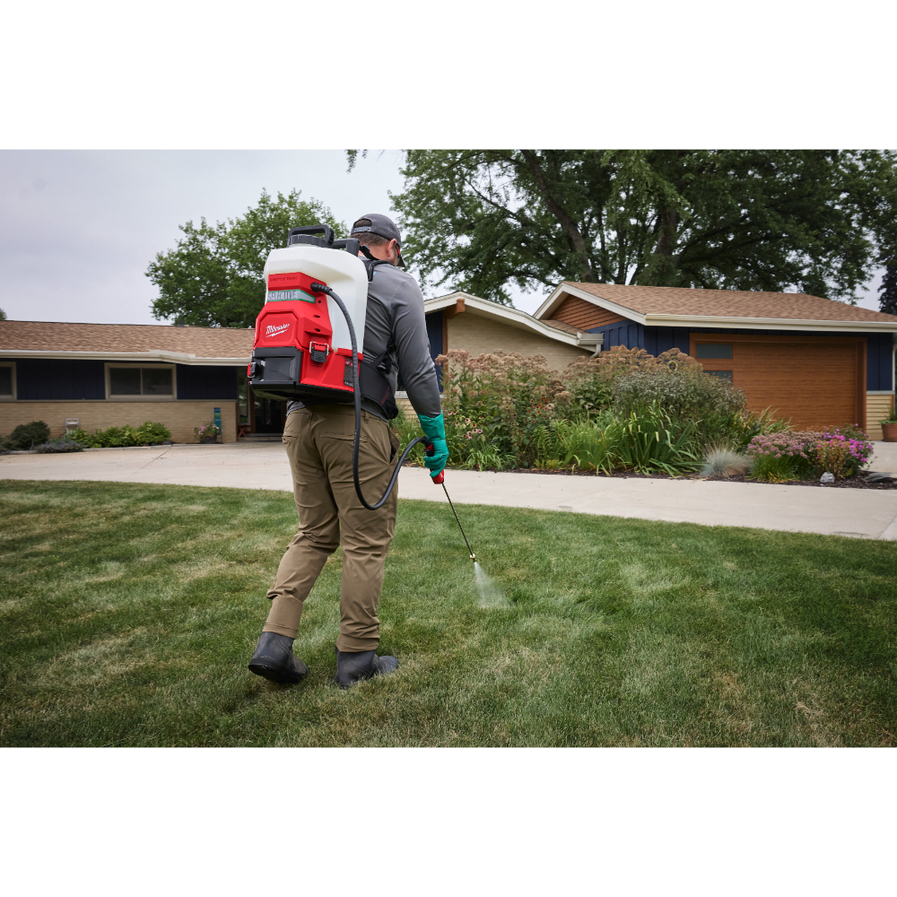 Pulvérisateur dorsale 18V M18 BBPFP2-301 MILWAUKEE AVEC BATTERIE - 4933498962