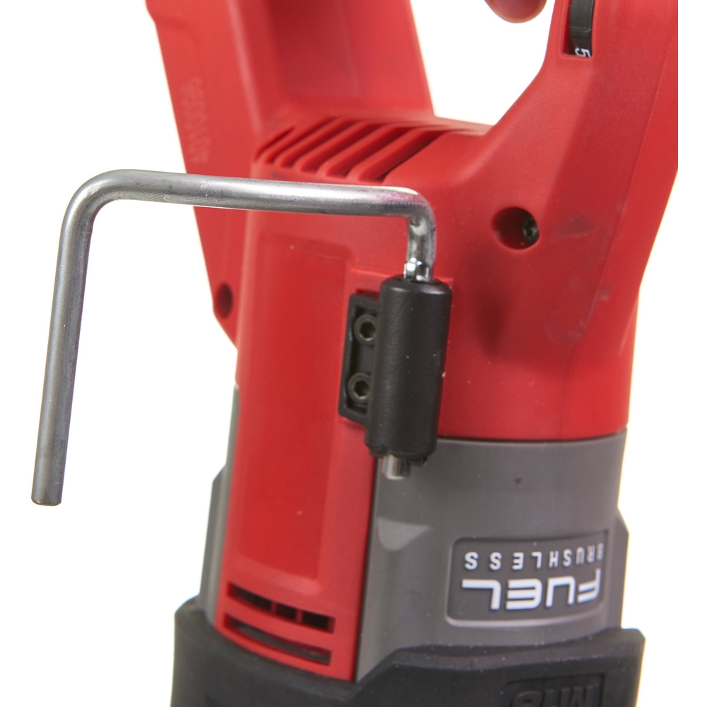 SCIE SABRE MILWAUKEE M18 FUEL FORGE FSX-801C BATTERIE ET CHARGEUR 4933499177