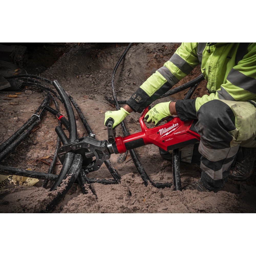 Coupe-câble hydraulique 18V FORCE LOGIC One Key M18 HSFC125R-802C - MILWAUKEE - 4933499331