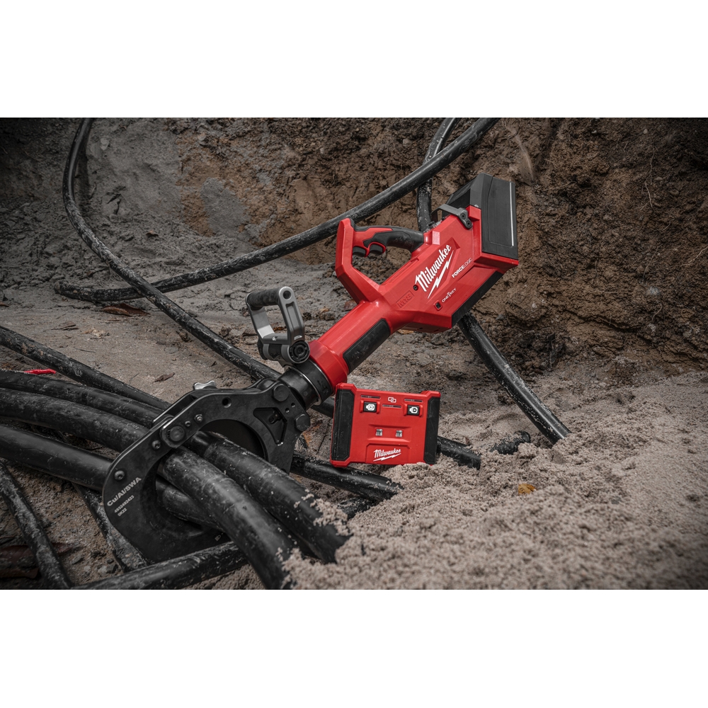 Coupe-câble hydraulique 18V FORCE LOGIC One Key M18 HSFC125R-802C - MILWAUKEE - 4933499331