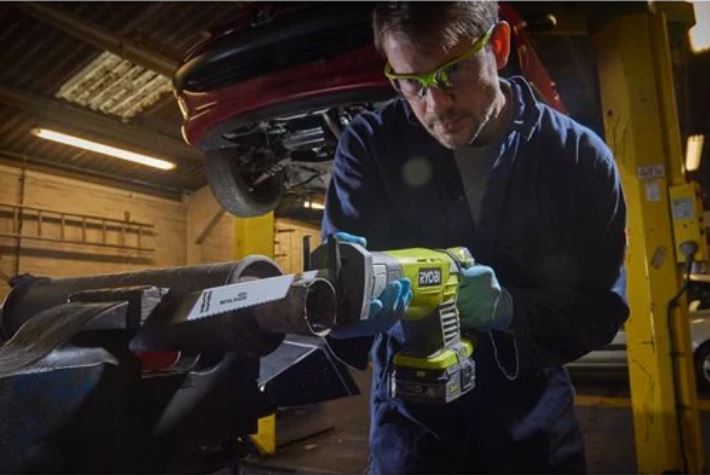 Scie sabre RYOBI 18 V One+ RRS1801M - 5133001162