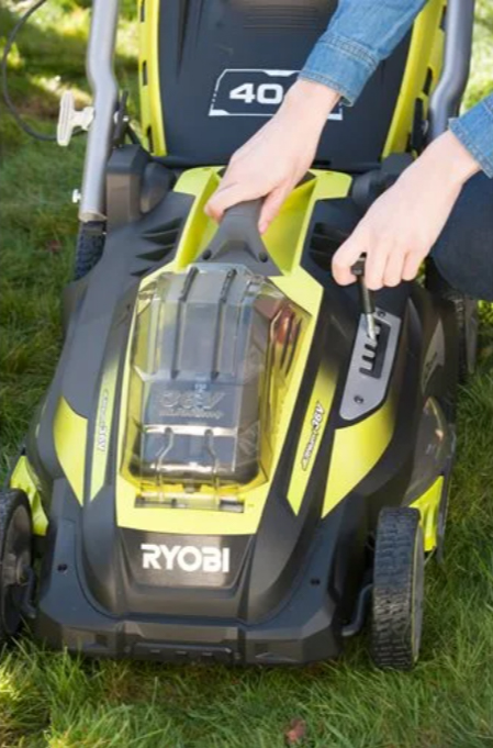 Tondeuse poussée RYOBI 36V MAX POWER 40 cm (1 x 5,0 Ah) RLM36X41H50 - 5133002807