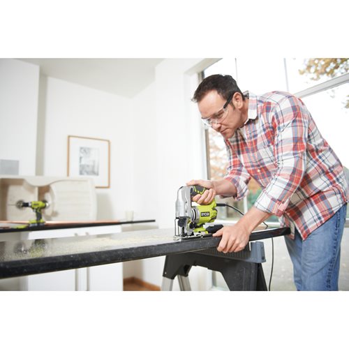 Scie sauteuse pendulaire RYOBI 680W - changement de lame sans outil sécurisé - 5133004445