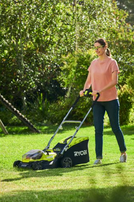 Tondeuse Hybride RYOBI RY18LMH37LT25-250 alimentée par 2 batteries 18V ONE+ 37 cm (2 x 5,0 Ah) 5133004583 RY18LMH37A250