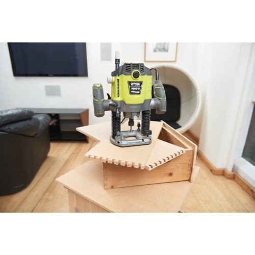 Défonceuse 1 600 W RYOBI RRT1600-K - 5133004796
