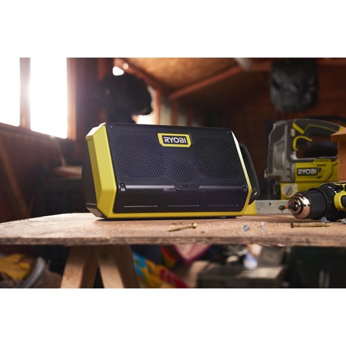 Enceinte Bluetooth 18V - 2 haut-parleurs 15 W - port de charge USB 2,1 A RYOBI - 5133004999