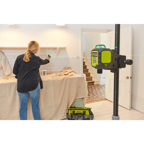 Laser 360° vert - portée 25 m - précision +/- 0,5 mm - Livré avec une canne télescopique, une pochette, 4 piles RYOBI - 5133005311