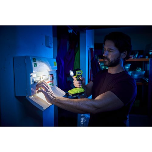 Lampe torche LED 18V - tête orientable - 280 Lumens RYOBI - 5133005387